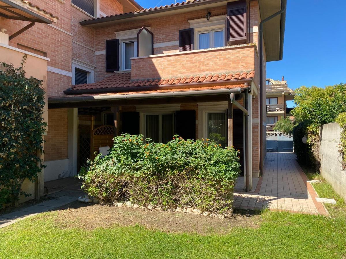 Ville Sul Mare Marina di Grosseto Eksteriør bilde